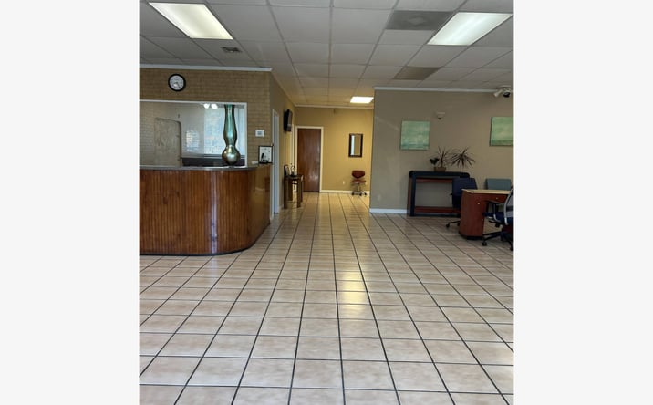Pictures of Retail property located at 2519 Chestnut Ridge Road, Houston, TX 77339 for lease - image #1
