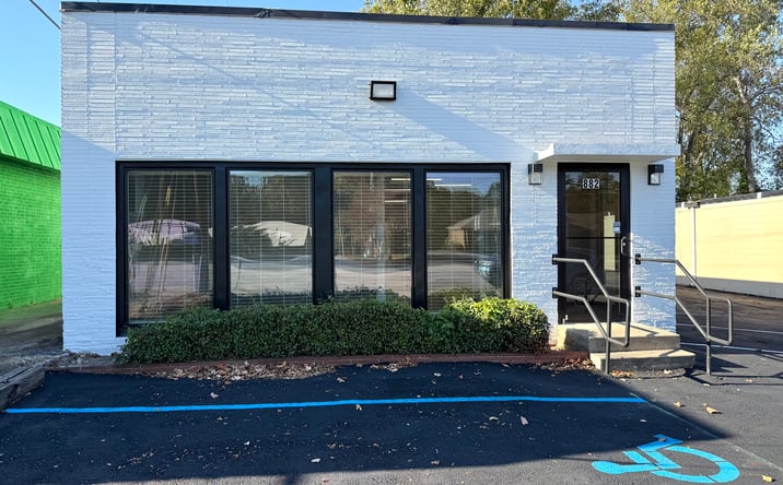 Pictures of Retail, Office, Special Purpose property located at 882 E Main St, Spartanburg, SC 29302 for lease - image #1