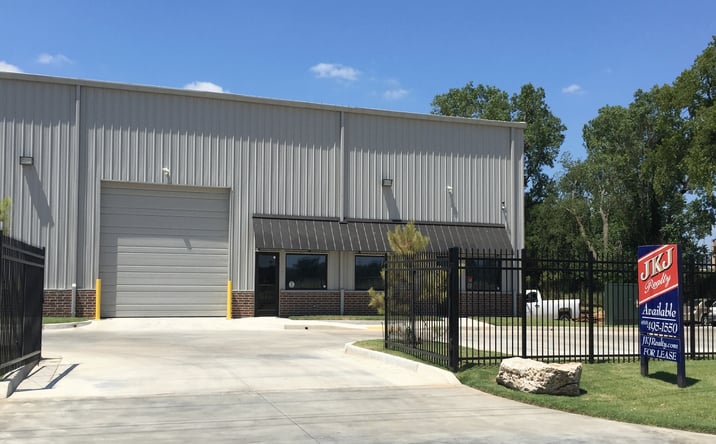 Pictures of Industrial property located at 3702 S Elwood Ave, Tulsa, OK 74107 for lease - image #1