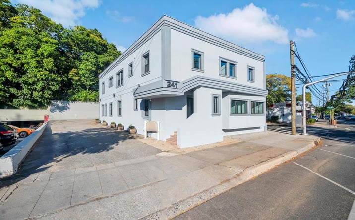 Pictures of Office property located at 241 E Shore Road 1st FL, North Hempstead, NY 11023 for lease - image #1