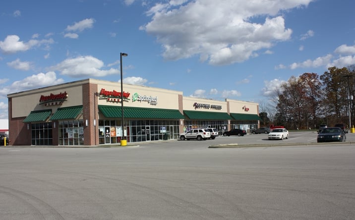 Pictures of Retail property located at 1935 Old Hwy 135, Corydon, IN 47112 for lease - image #1