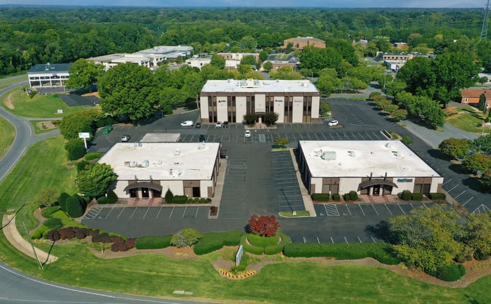 Pictures of Office property located at 1100 S Stratford Rd, Winston-Salem, NC 27103 for lease - image #1
