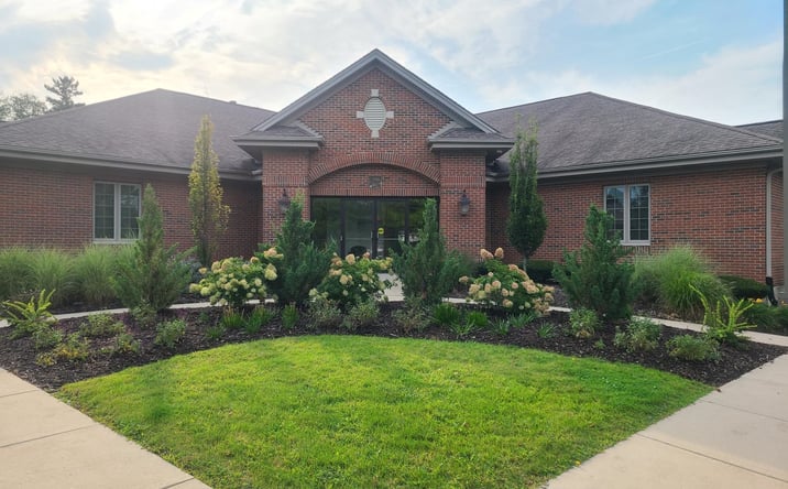 Pictures of Office property located at 6845-6847 Kingery Hwy, Willowbrook, IL 60515 for lease - image #1