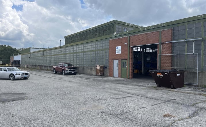 Pictures of Industrial property located at 1119 Kickapoo St, Lincoln, IL 62656 for lease - image #1
