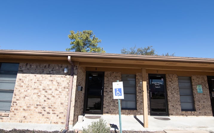 Pictures of Office property located at 277 N 18th St, Beaumont, TX 77707 for lease - image #1