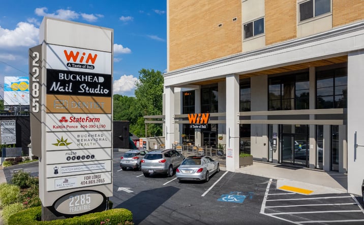 Pictures of Retail, Office property located at 2285 Peachtree Rd, Atlanta, GA 30309 for lease - image #1