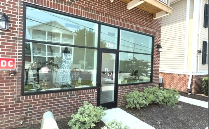 Pictures of Office property located at 214 Red Cross St, Wilmington, NC 28401 for lease - image #1