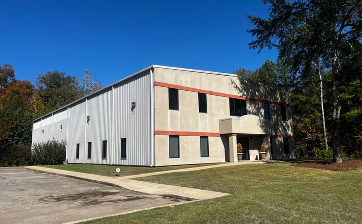 Pictures of Industrial property located at 3030 Dublin Cir, Bessemer, AL 35022 for lease - image #1