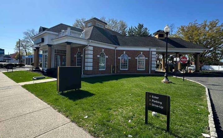Pictures of Retail property located at 2624 Morris Avenue, Union, NJ 07083-5607 for lease - image #1