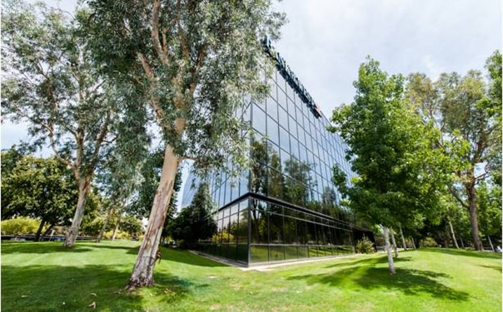 Pictures of Office property located at 5201 California Ave, Bakersfield, CA 93309 for lease - image #1