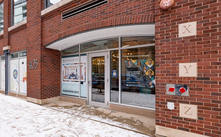 Pictures of Office property located at 405 W Superior St, Chicago, IL 60654 for lease - image #1