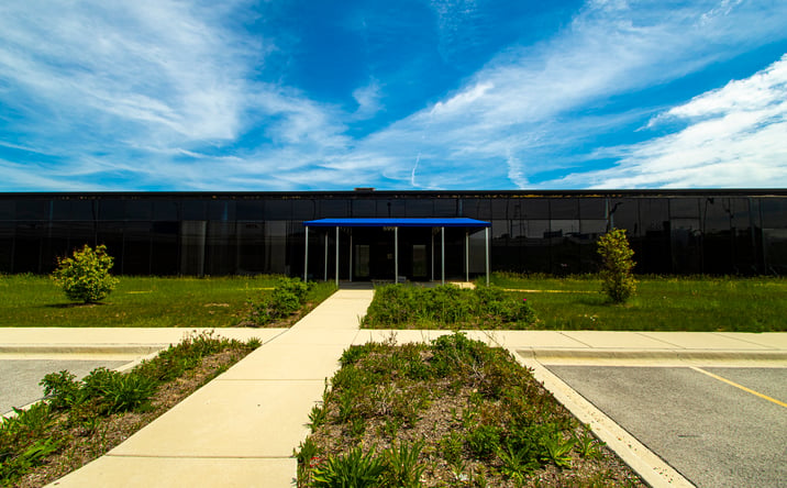 Pictures of Industrial property located at 5999 Butterfield Rd, Hillside, IL 60162 for lease - image #1