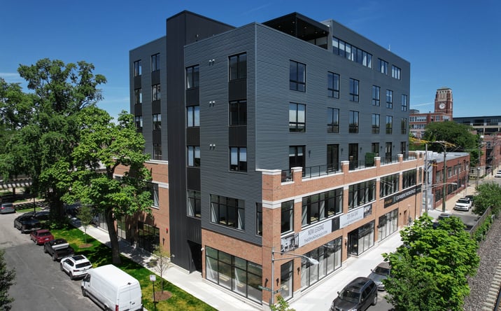 Pictures of Office property located at 3838 N Ravenswood Ave, Chicago, IL 60613 for lease - image #1