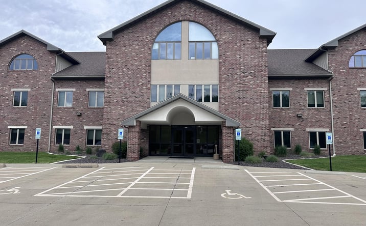 Pictures of Office property located at 2501 Chatham Rd, Springfield, IL 62704 for lease - image #1