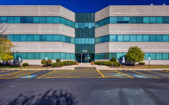 Pictures of Office property located at 1952 McDowell Rd, Naperville, IL 60563 for lease - image #1