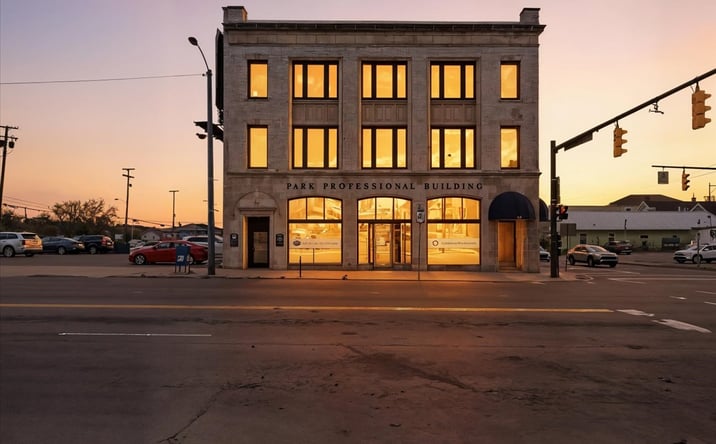 Pictures of Retail, Office, Special Purpose property located at 70 Park Ave W, Mansfield, OH 44902 for lease - image #1