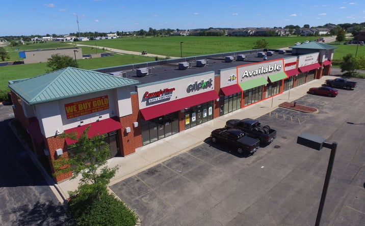 Pictures of Retail property located at 900 Belvidere Rd, Belvidere, IL 61008 for lease - image #1