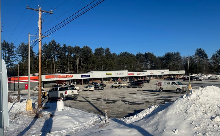 Pictures of Retail, Office, Restaurant property located at 880 Central St, Franklin, NH 03235 for lease - image #1