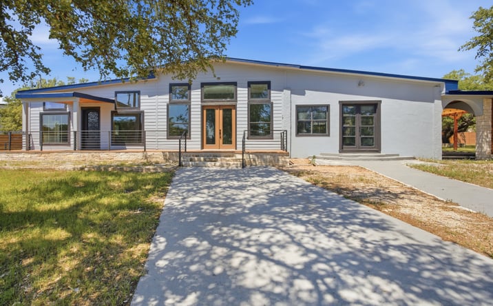 Pictures of Special Purpose, Office property located at 17621 Stacey Ln, Lago Vista, TX 78645 for lease - image #1