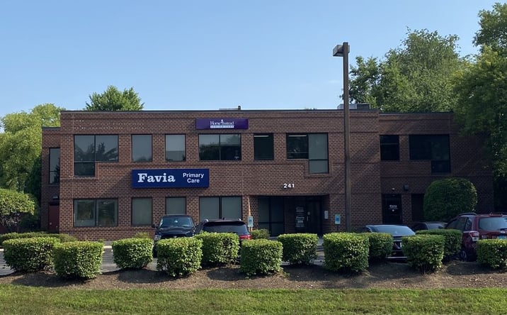 Pictures of Office property located at 241 Commerce Dr, Crystal Lake, IL 60014 for lease - image #1