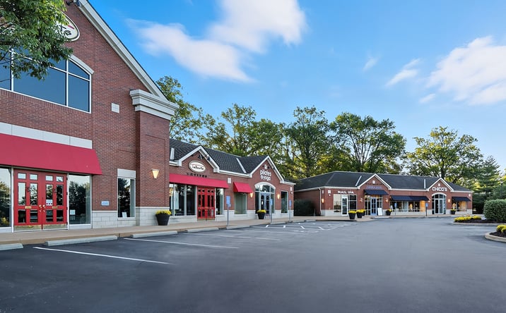 Pictures of Retail property located at 1580 Clarkson Rd, Chesterfield, MO 63017 for lease - image #1
