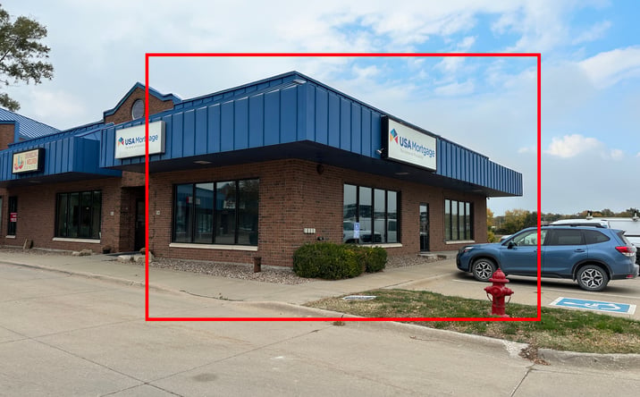 Pictures of Retail, Office property located at 56 Sturgis Corner Dr, Iowa City, IA 52246 for lease - image #1