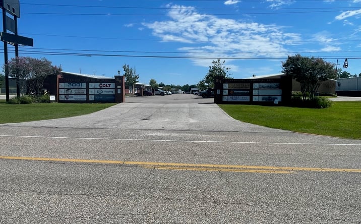 Pictures of Retail, Office, Industrial property located at 5821 Rangeline Rd, Theodore, AL 36582 for lease - image #1