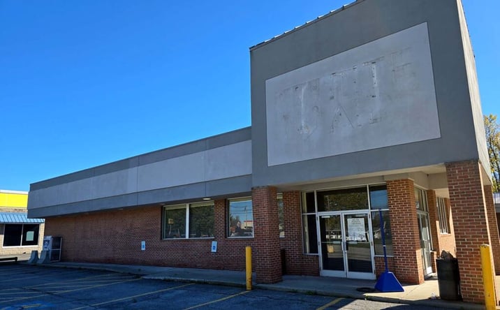 Pictures of Retail property located at 151 W Main St, Le Roy, NY 14482 for lease - image #1