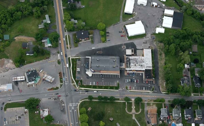 Pictures of Retail property located at 417 S Peterboro St, Canastota, NY 13032 for lease - image #1