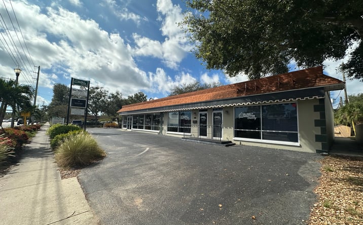 Pictures of Retail property located at 2610 4th St N, St. Petersburg, FL 33704 for lease - image #1