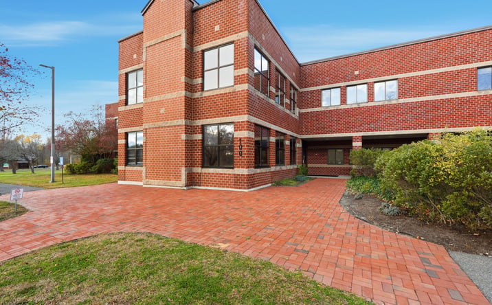 Pictures of Office property located at 100 University Dr, Amherst, MA 01002 for lease - image #1