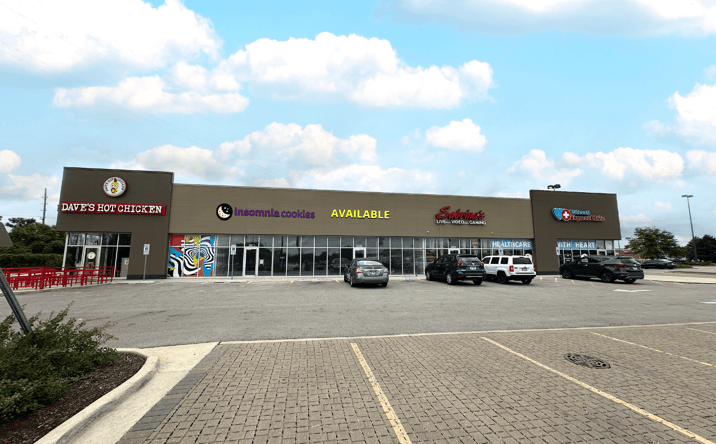 Pictures of Retail property located at 2609 W North Ave, Melrose Park, IL 60160 for lease - image #1
