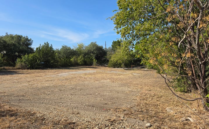 Pictures of Land property located at 503 Crystal Falls Pkwy, Leander, TX 78641 for lease - image #1