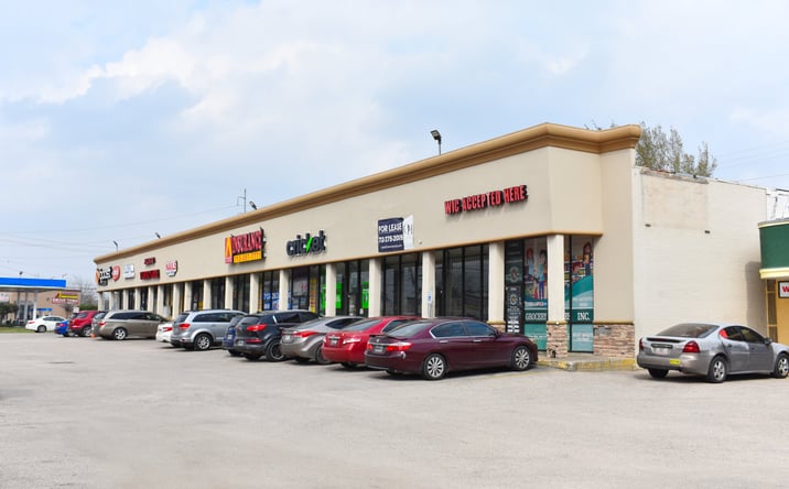 Pictures of Retail property located at 5700 Antoine Dr, Houston, TX 77091 for lease - image #1
