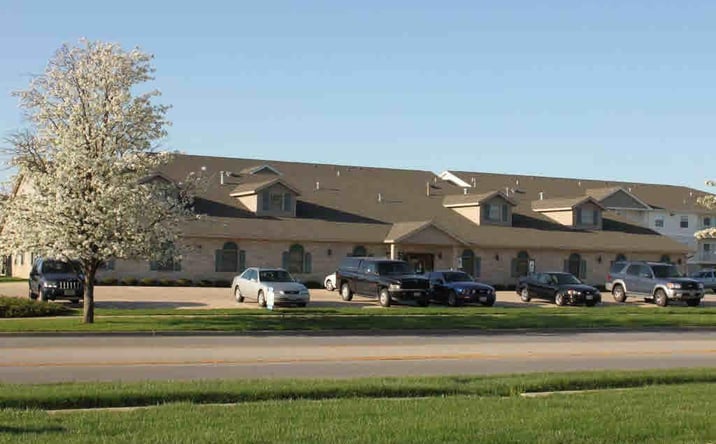 Pictures of Office property located at 2050 W Iles Avenue #Suite F, Springfield, IL 62704 for lease - image #1