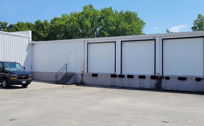 Pictures of Industrial property located at 504 N McPherson Church Rd, Fayetteville, NC 28303 for lease - image #1