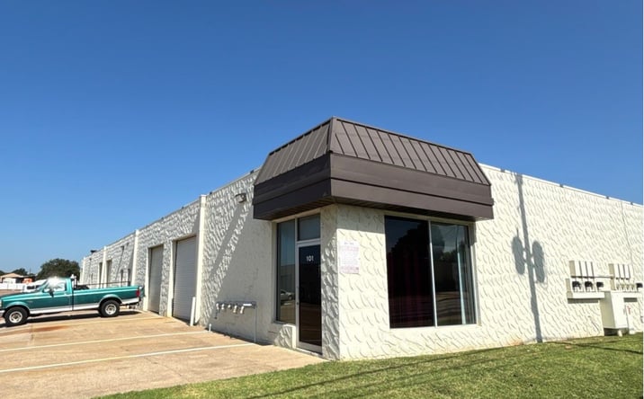 Pictures of Industrial property located at 420 Lillard Rd, Arlington, TX 76012 for lease - image #1