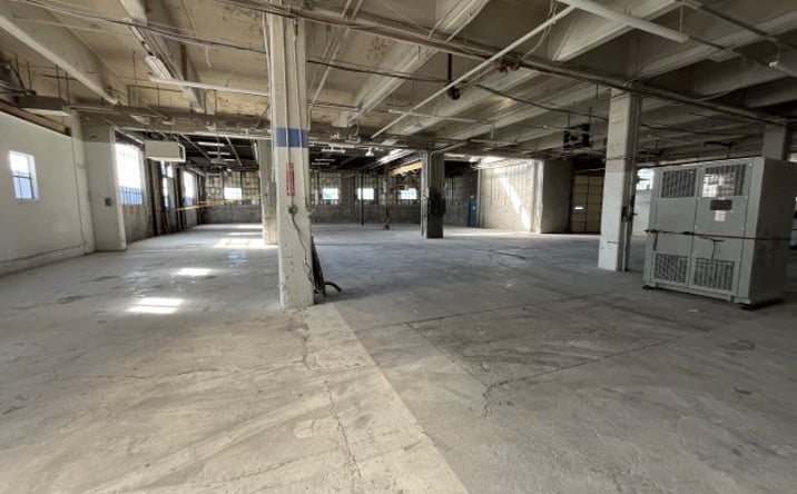 Pictures of Industrial property located at 675 Ontario St, Buffalo, NY 14207 for lease - image #1