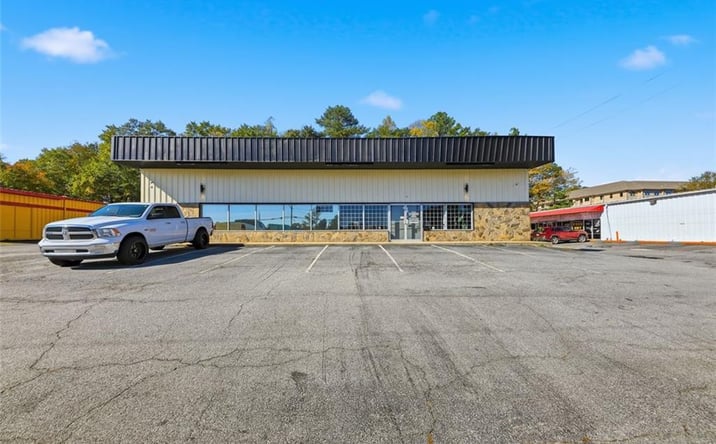 Pictures of Retail, Office, Industrial property located at 6843 HIGHWAY 85, Riverdale, GA 30271 for lease - image #1