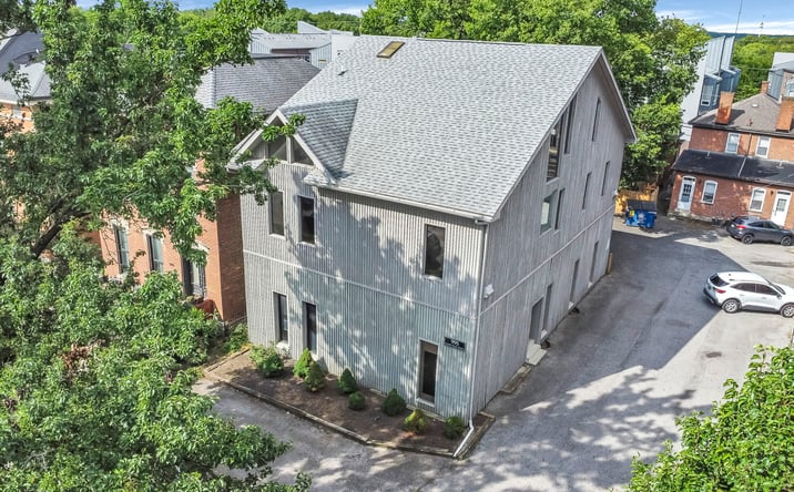 Pictures of Office property located at 995 S High St, Columbus, OH 43206 for lease - image #1