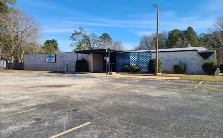 Pictures of Retail, Special Purpose property located at 3212 20th Ave, Valley, AL 36854 for lease - image #1