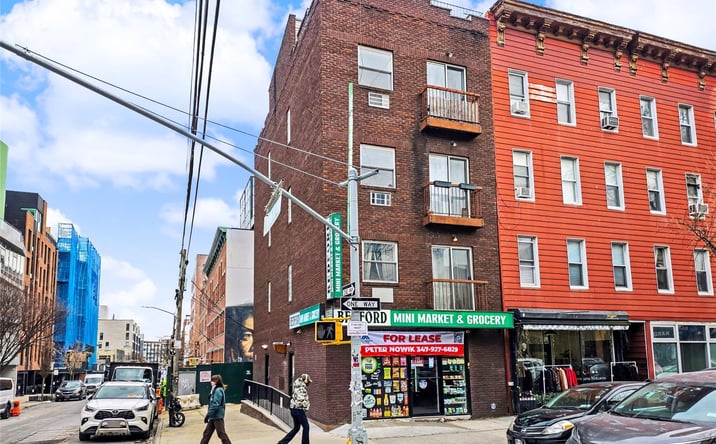 Pictures of Restaurant, Office property located at 127 Bedford Avenue, Brooklyn, NY 11211 for lease - image #1