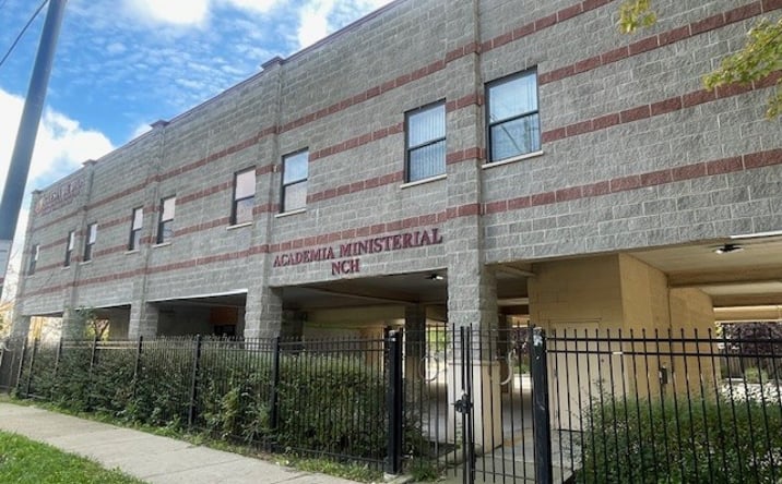 Pictures of Office property located at 3305 W DIVISION Street, Chicago, IL 60651 for lease - image #1