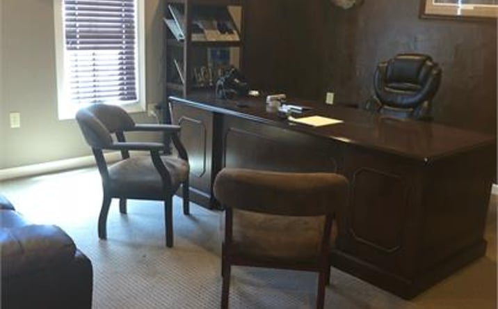 Pictures of Office property located at 1112 Nolan Trace, Leesville, LA 71446 for lease - image #1