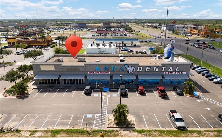 Pictures of Retail property located at 4322 N Conway Avenue # 108, Mission, TX 78753 for lease - image #1