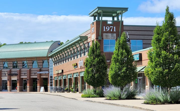 Pictures of Retail, Office property located at 1971 E Beltline Ave NE, Grand Rapids, MI 49525 for lease - image #1