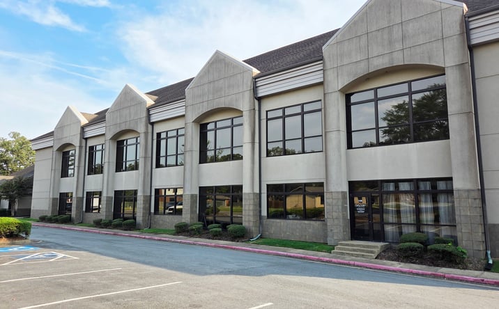 Pictures of Office property located at 2400 Crestwood Rd, North Little Rock, AR 72116 for lease - image #1
