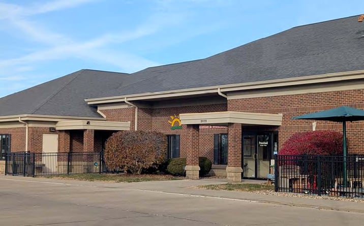 Pictures of Retail, Office, Special Purpose property located at 2432 Maloney Dr, Bloomington, IL 61704 for lease - image #1