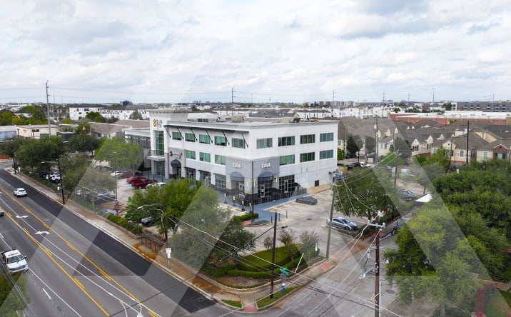 Pictures of Office, Retail property located at 4000 Washington, Houston, 77007, Houston, TX 77007 for lease - image #1