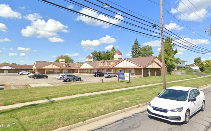 Pictures of Retail, Office property located at 5208 Renwyck Dr, Toledo, OH 43615 for lease - image #1